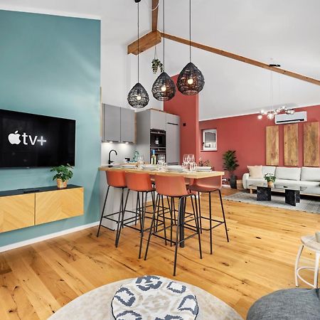 Apartamento Edler Wohnraum Schwanenteich-Penthouse Mit Garage, Grill, Kaffeevollautomat, Klima, Lift & Terrasse Zwickau Exterior foto